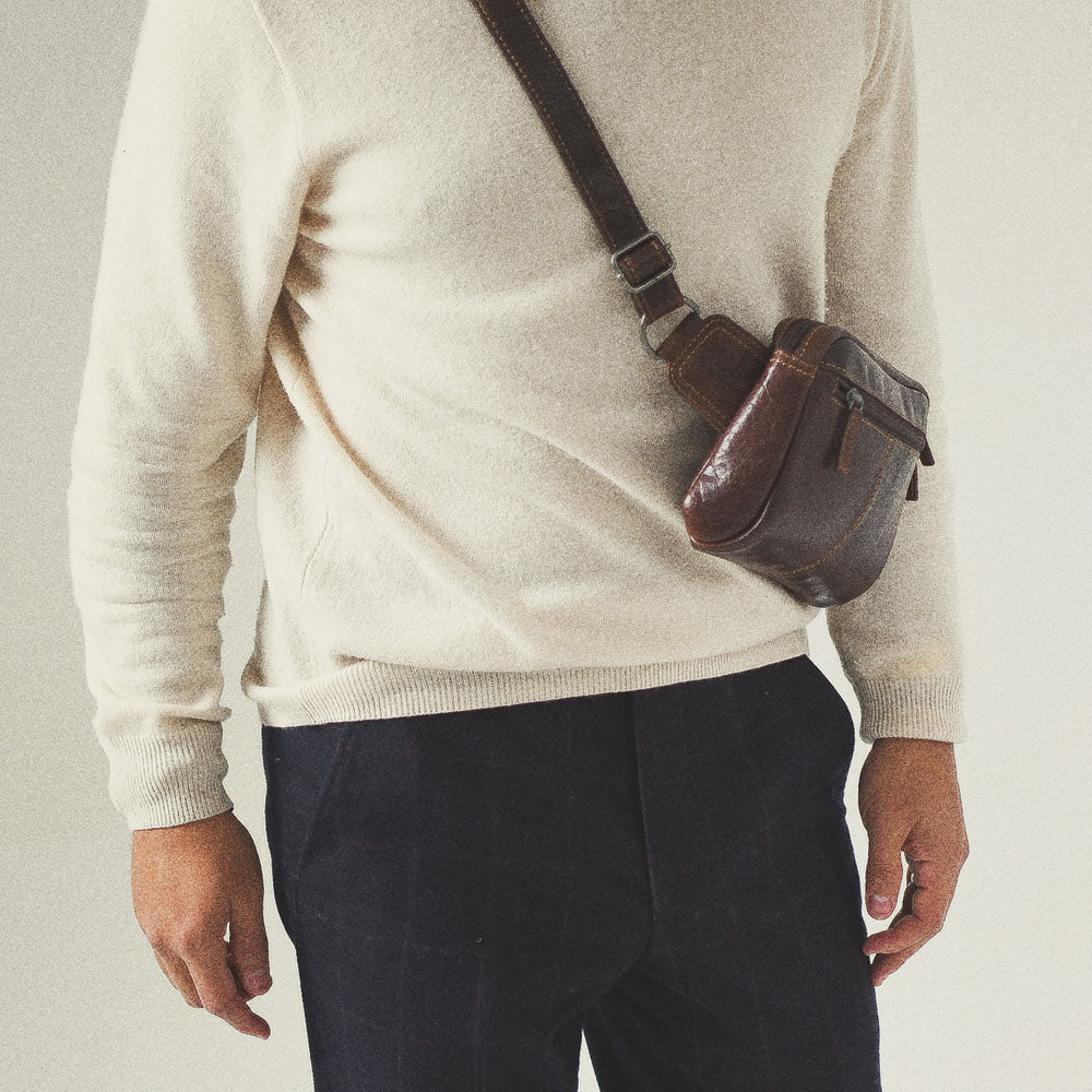 Voyager Large Travel Belt Bag