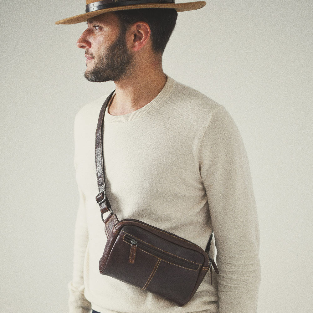 Voyager Large Travel Belt Bag