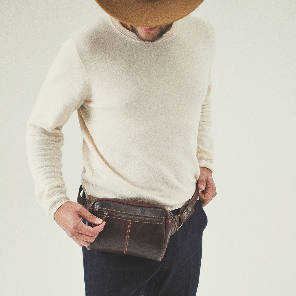 Voyager Large Travel Belt Bag