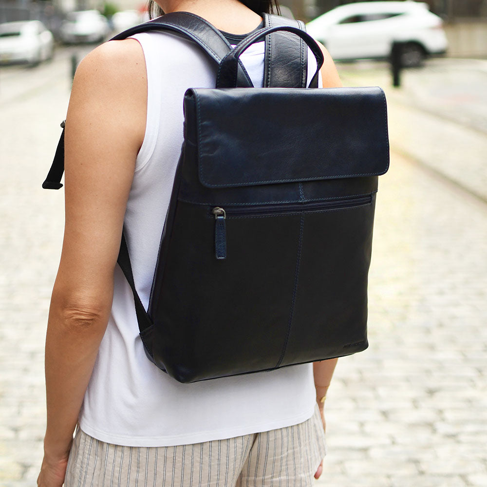 Voyager Maya Slim Backpack