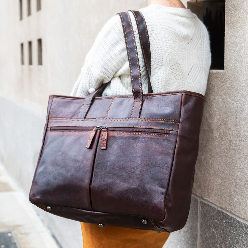 Voyager Uptown Tote Bag